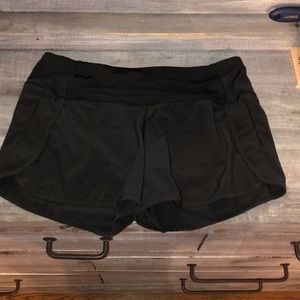 Black lululemon shorts!